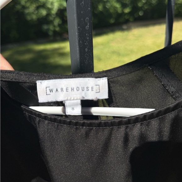 Warehouse Black Blouse with Lace & Accordian back design - Picture 3 of 4